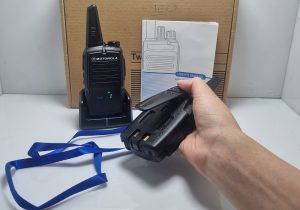 قیمت خرید بیسیم موتورولا MT666 ProV2